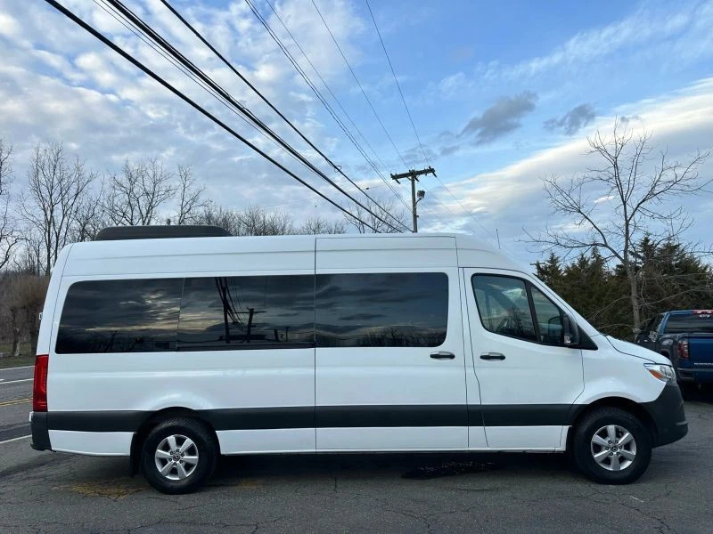 2019 Mercedes-Benz VS30 Sprinter - Image 8 of 12