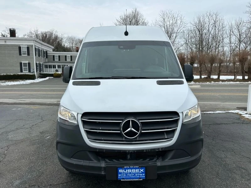 2019 Mercedes-Benz VS30 Sprinter - Image 2 of 12