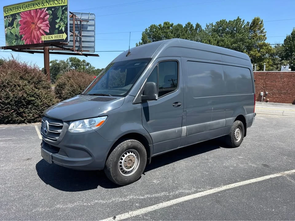 2019 Mercedes-Benz VS30 Sprinter - Image 2 of 15