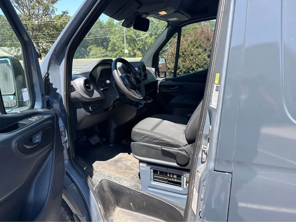 2019 Mercedes-Benz VS30 Sprinter - Image 9 of 15