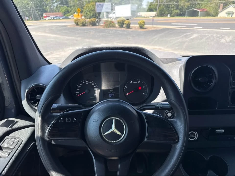 2019 Mercedes-Benz VS30 Sprinter - Image 10 of 15