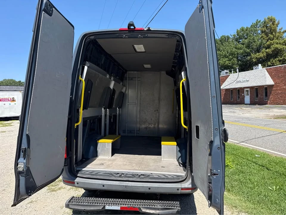 2019 Mercedes-Benz VS30 Sprinter - Image 11 of 15