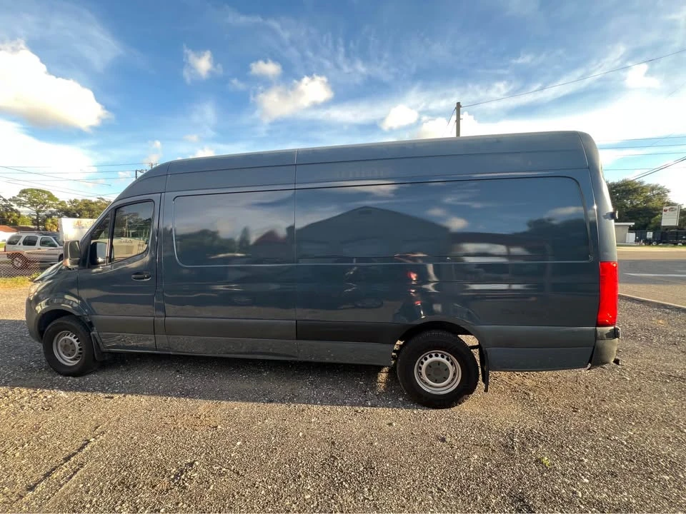 2019 Mercedes-Benz VS30 Sprinter - Image 7 of 20