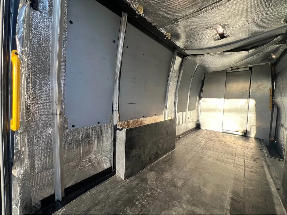 2019 Mercedes-Benz VS30 Sprinter - Image 10 of 20