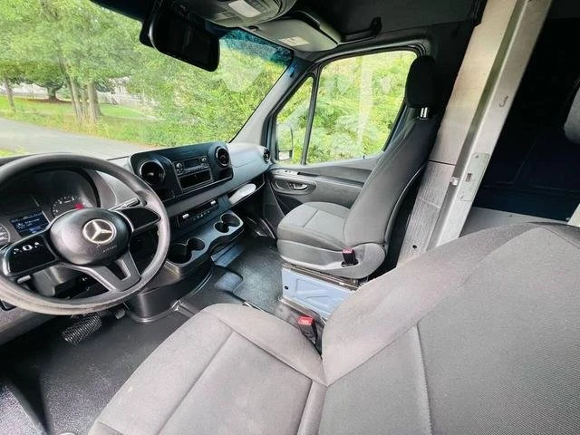 2019 Mercedes-Benz VS30 Sprinter - Image 11 of 14
