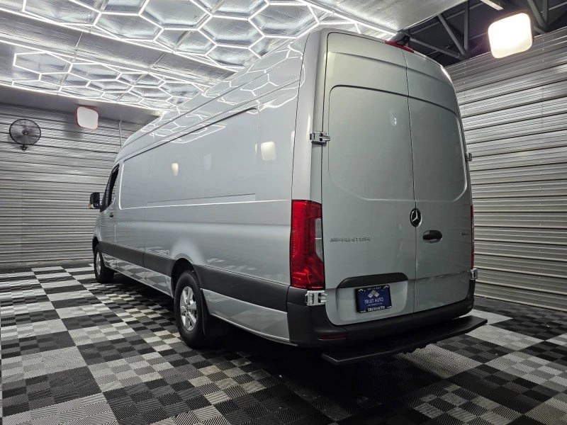 2019 Mercedes-Benz VS30 Sprinter - Image 8 of 20