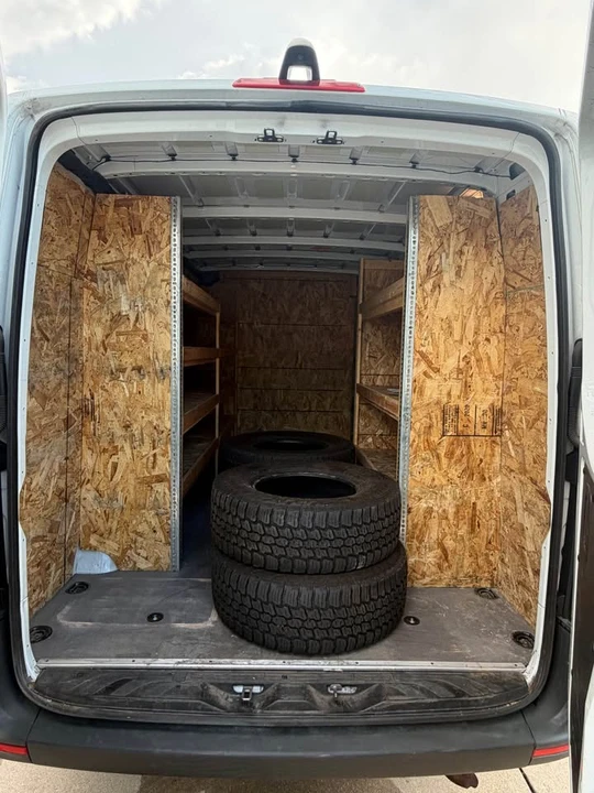2019 Mercedes-Benz VS30 Sprinter - Image 11 of 13