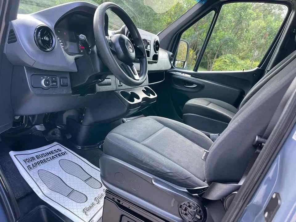 2019 Mercedes-Benz VS30 Sprinter - Image 18 of 20
