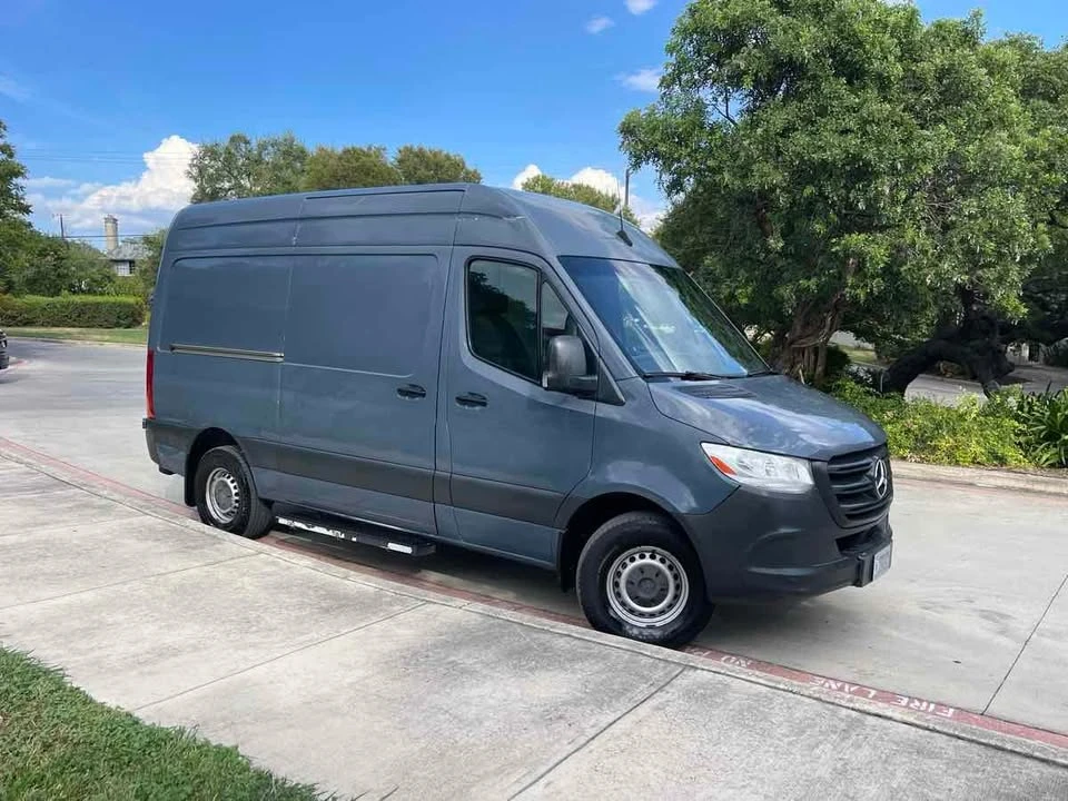 2019 Mercedes-Benz VS30 Sprinter - Image 3 of 20