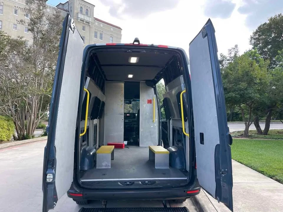 2019 Mercedes-Benz VS30 Sprinter - Image 11 of 20
