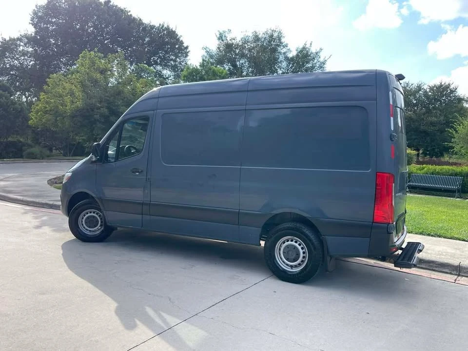 2019 Mercedes-Benz VS30 Sprinter - Image 4 of 20