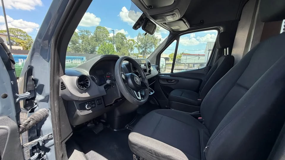 2019 Mercedes-Benz VS30 Sprinter - Image 20 of 20