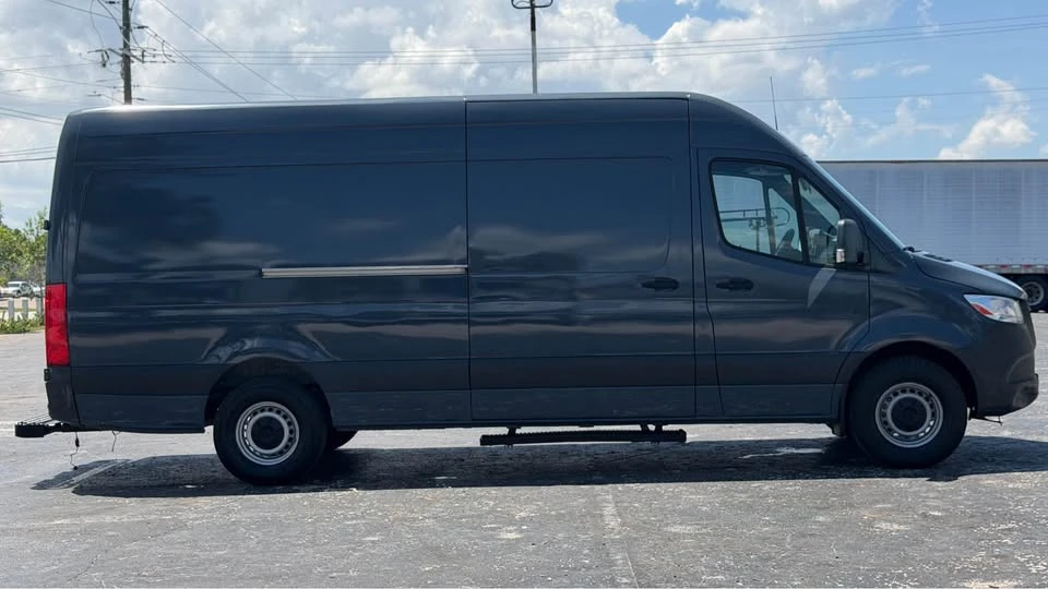 2019 Mercedes-Benz VS30 Sprinter - Image 11 of 20
