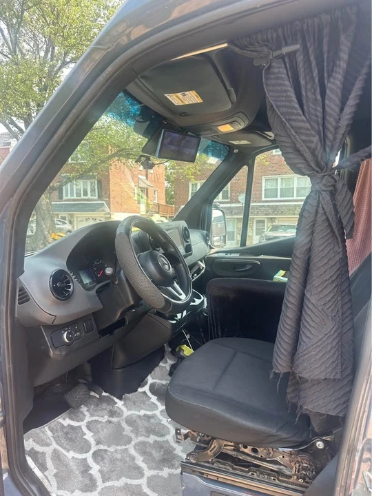 2019 Mercedes-Benz VS30 Sprinter - Image 7 of 10