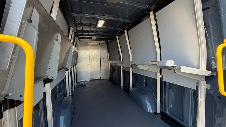 2019 Mercedes-Benz VS30 Sprinter - Image 8 of 20