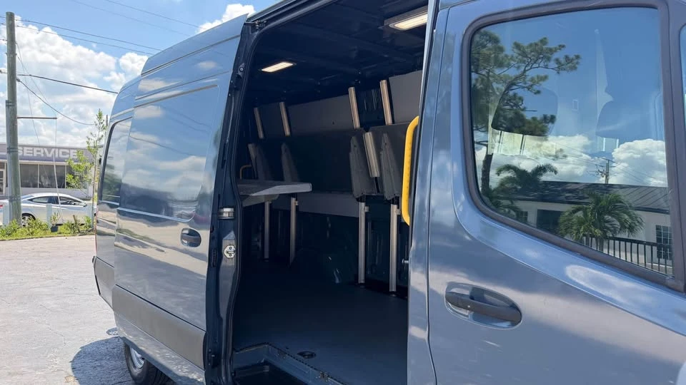 2019 Mercedes-Benz VS30 Sprinter - Image 13 of 20