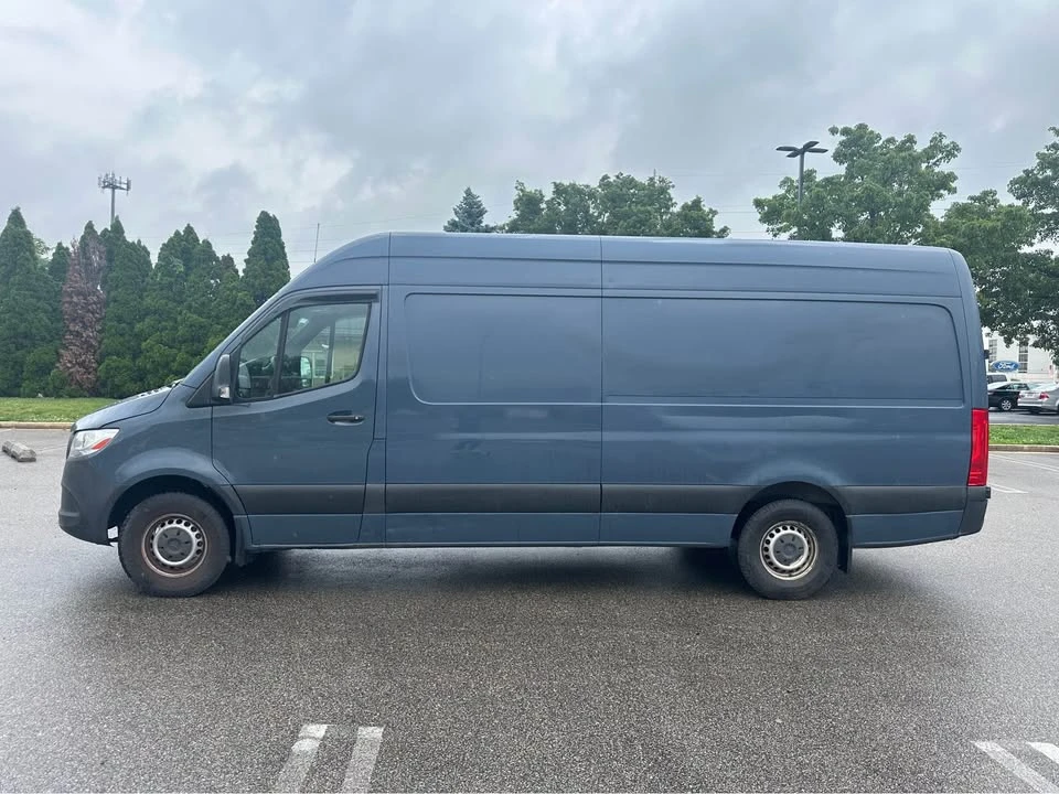 2019 Mercedes-Benz VS30 Sprinter - Image 3 of 10