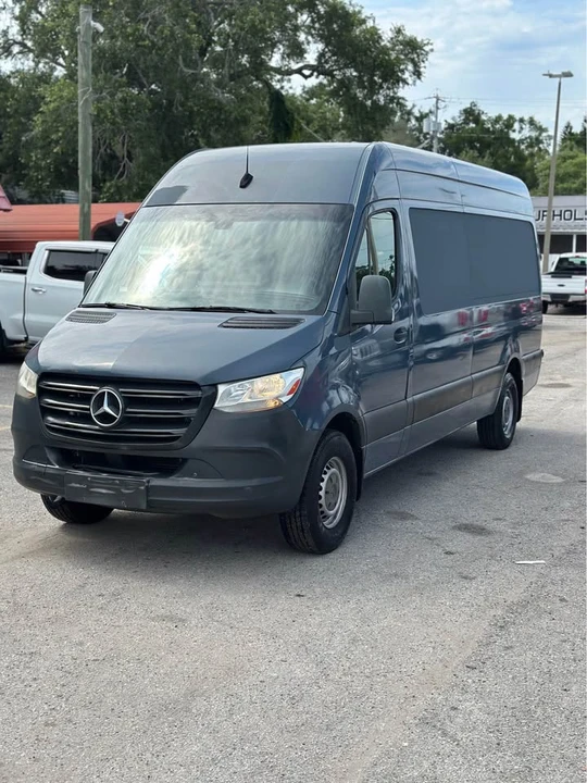 2019 Mercedes-Benz VS30 Sprinter - Image 2 of 19