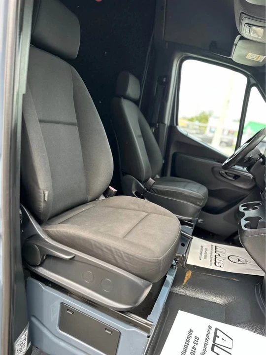 2019 Mercedes-Benz VS30 Sprinter - Image 12 of 19