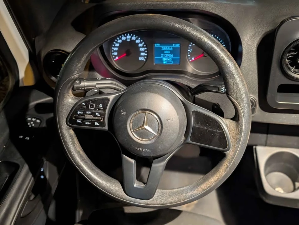 2019 Mercedes-Benz VS30 Sprinter - Image 8 of 14