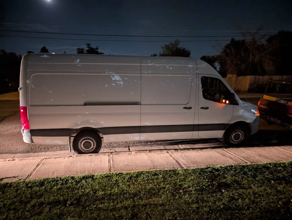 2019 Mercedes-Benz VS30 Sprinter - Image 2 of 14