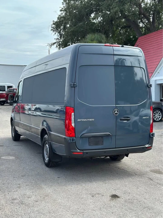 2019 Mercedes-Benz VS30 Sprinter - Image 8 of 19