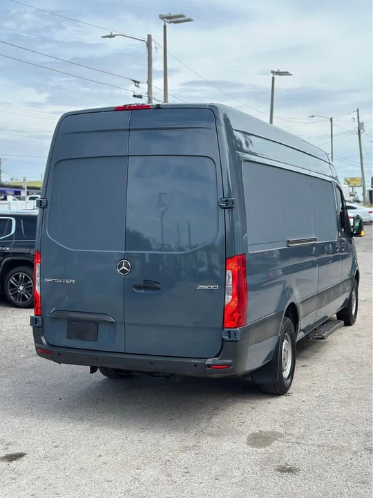 2019 Mercedes-Benz VS30 Sprinter - Image 7 of 19