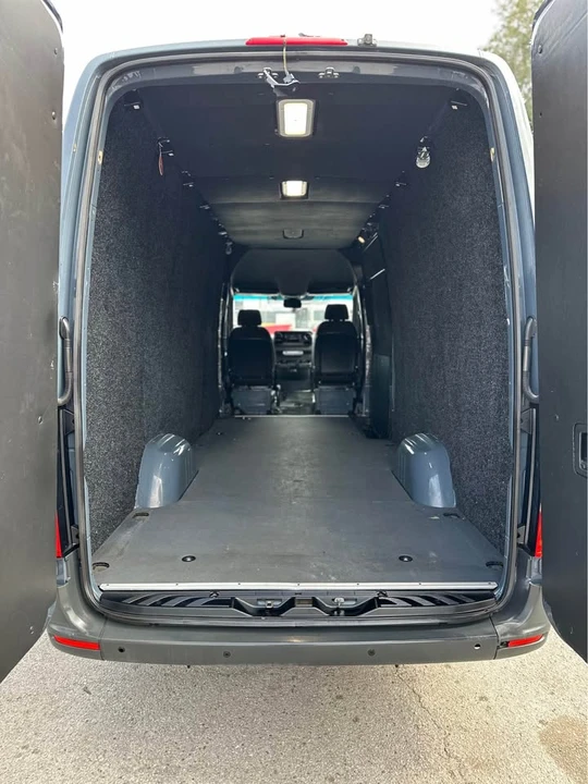 2019 Mercedes-Benz VS30 Sprinter - Image 9 of 19