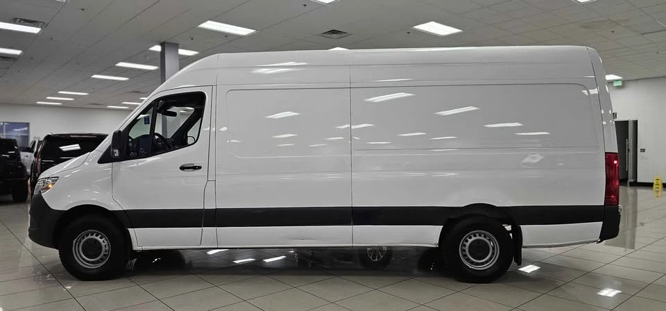2019 Mercedes-Benz VS30 Sprinter - Image 4 of 16