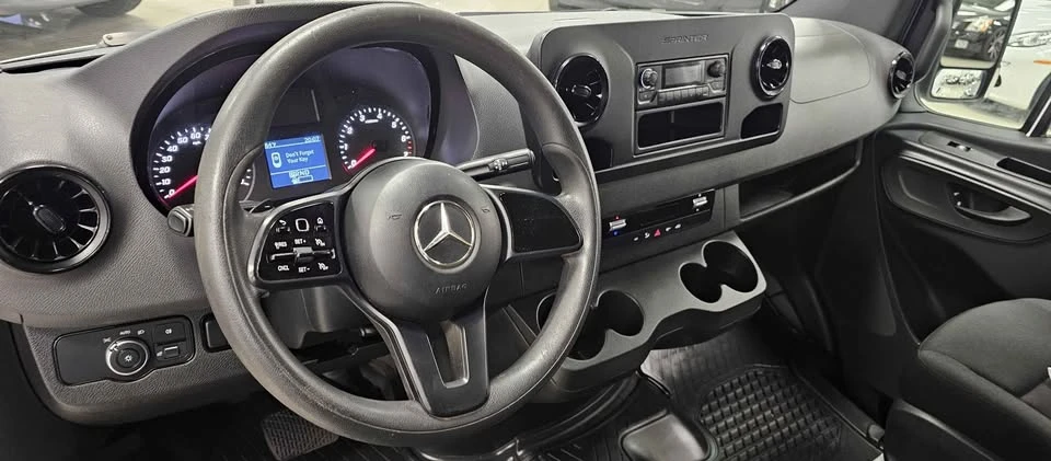 2019 Mercedes-Benz VS30 Sprinter - Image 9 of 16