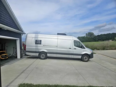 2019 Mercedes-Benz Sprinter 2500 Cargo High Roof Extended w/170" WB Van 3D