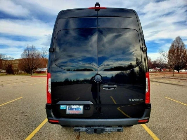 2019 Mercedes-Benz VS30 Sprinter - Image 8 of 21