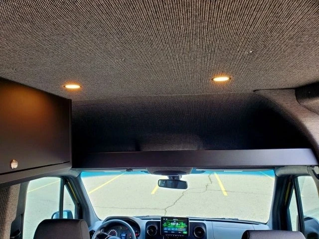 2019 Mercedes-Benz VS30 Sprinter - Image 20 of 21