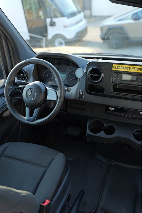 2019 Mercedes-Benz VS30 Sprinter - Image 10 of 14