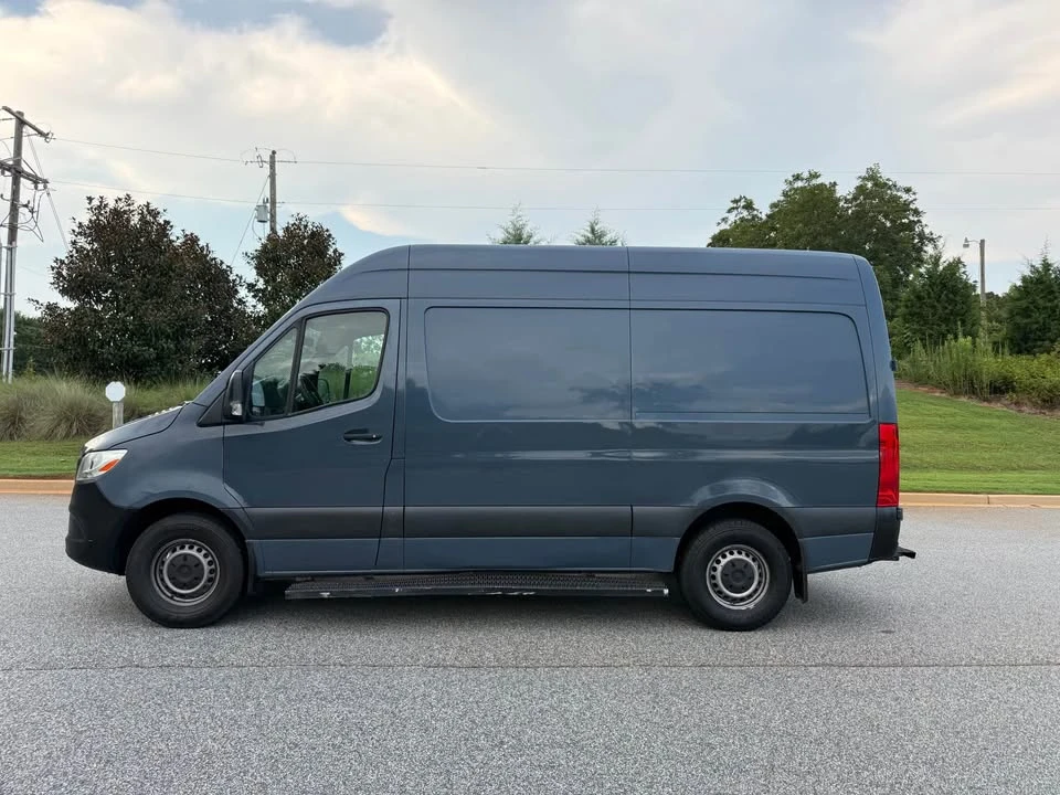 2019 Mercedes-Benz VS30 Sprinter - Image 2 of 16
