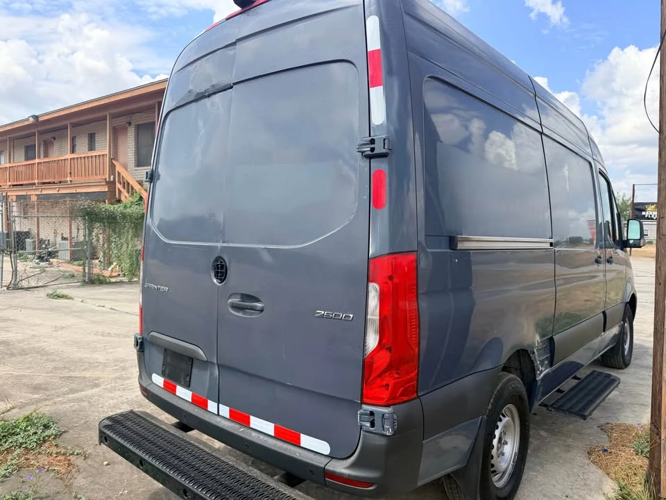 2019 Mercedes-Benz VS30 Sprinter - Image 4 of 7