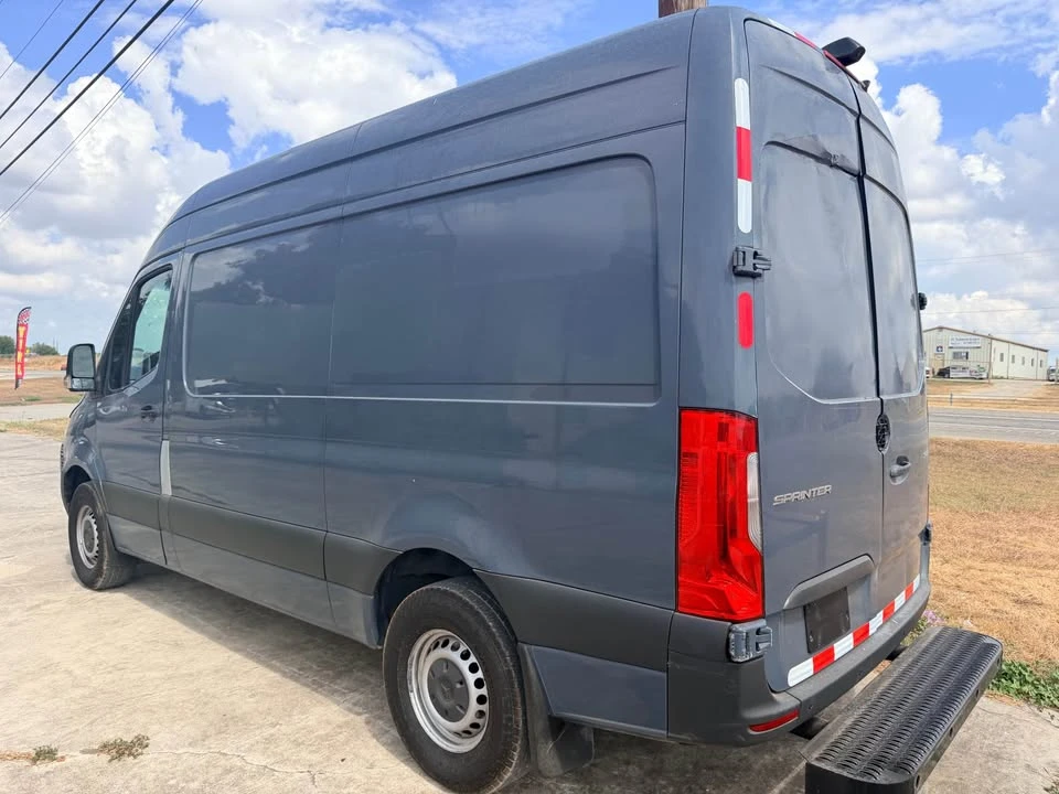 2019 Mercedes-Benz VS30 Sprinter - Image 3 of 7