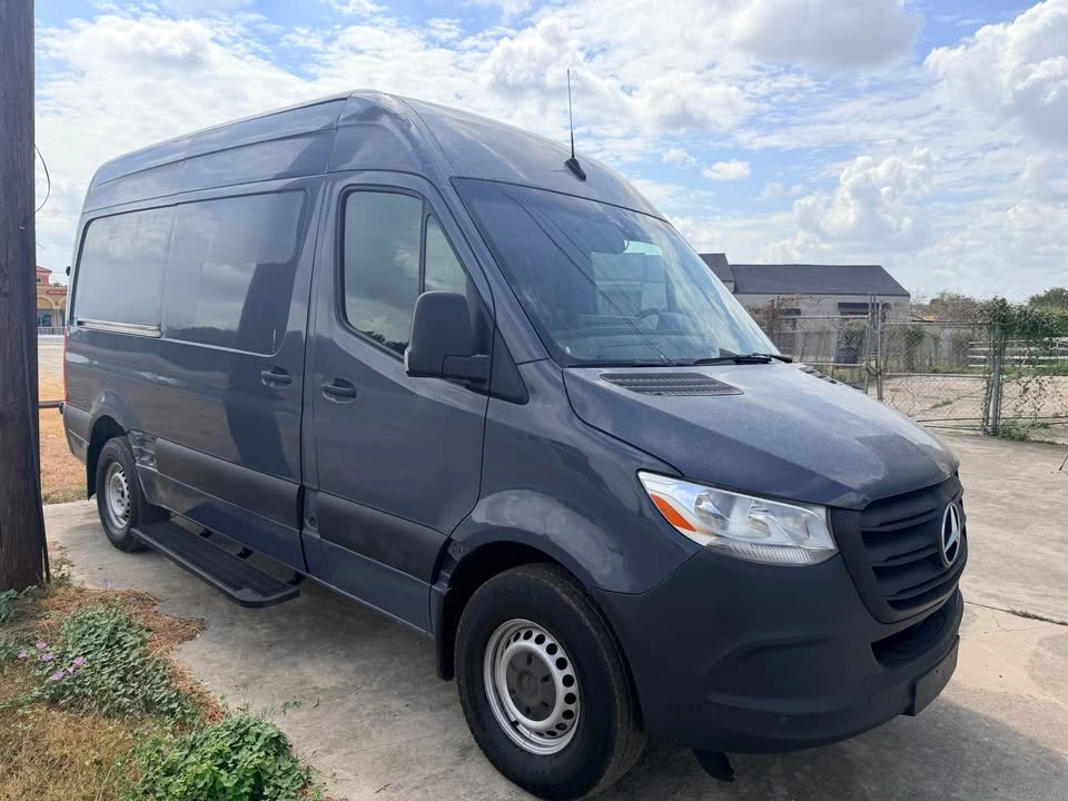 2019 Mercedes-Benz VS30 Sprinter - Image 2 of 7