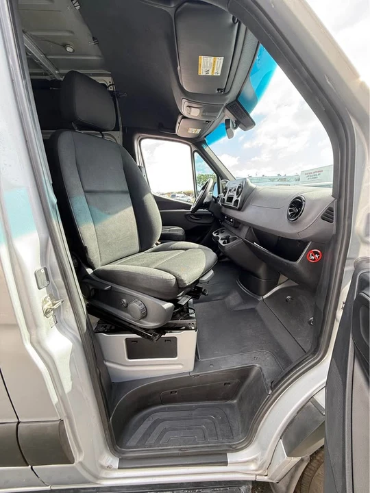 2019 Mercedes-Benz VS30 Sprinter - Image 9 of 20