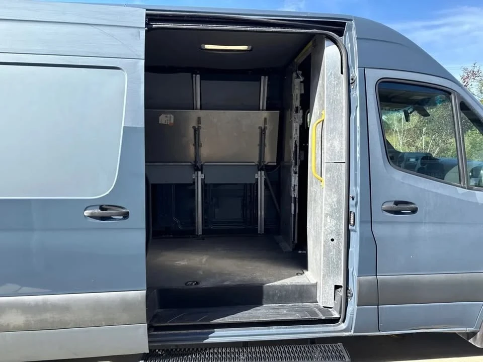 2019 Mercedes-Benz VS30 Sprinter - Image 11 of 16