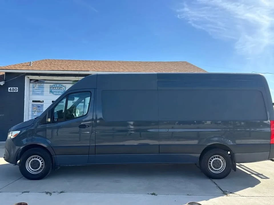 2019 Mercedes-Benz VS30 Sprinter - Image 2 of 16