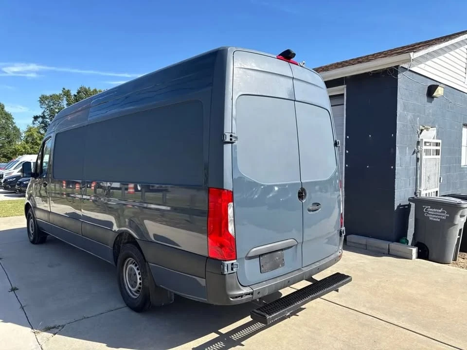 2019 Mercedes-Benz VS30 Sprinter - Image 3 of 16