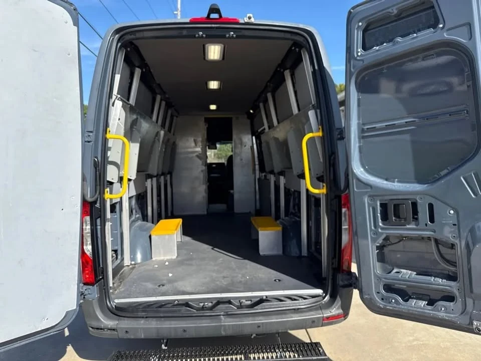 2019 Mercedes-Benz VS30 Sprinter - Image 9 of 16