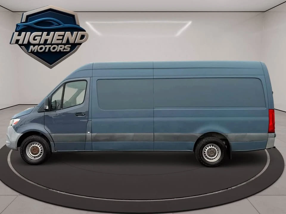 2019 Mercedes-Benz VS30 Sprinter - Image 2 of 10
