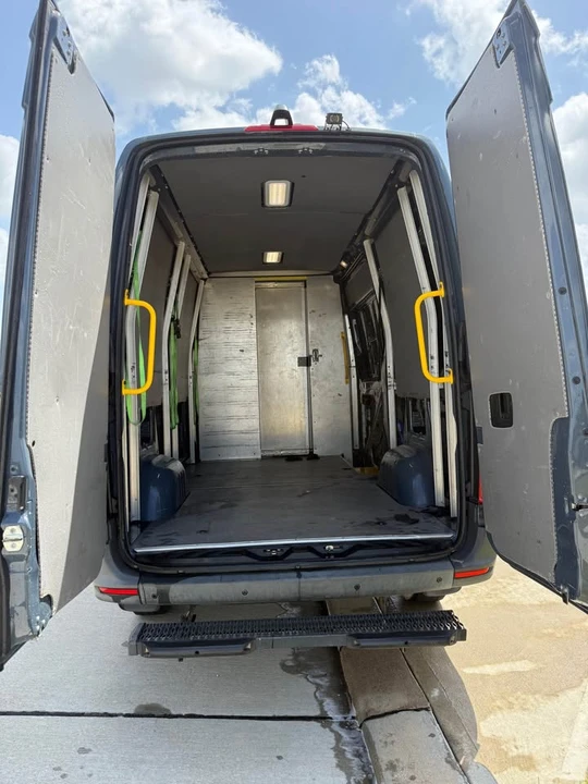 2019 Mercedes-Benz VS30 Sprinter - Image 7 of 13