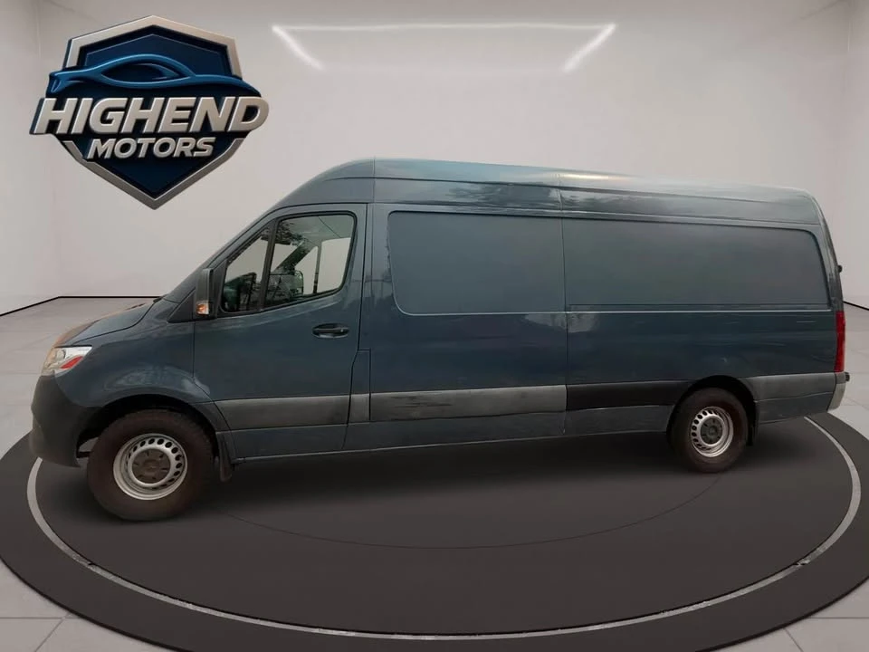 2019 Mercedes-Benz VS30 Sprinter - Image 2 of 8