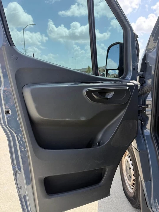 2019 Mercedes-Benz VS30 Sprinter - Image 9 of 13
