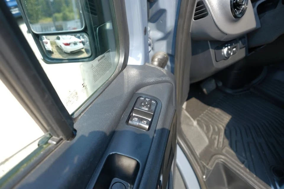 2019 Mercedes-Benz VS30 Sprinter - Image 8 of 20