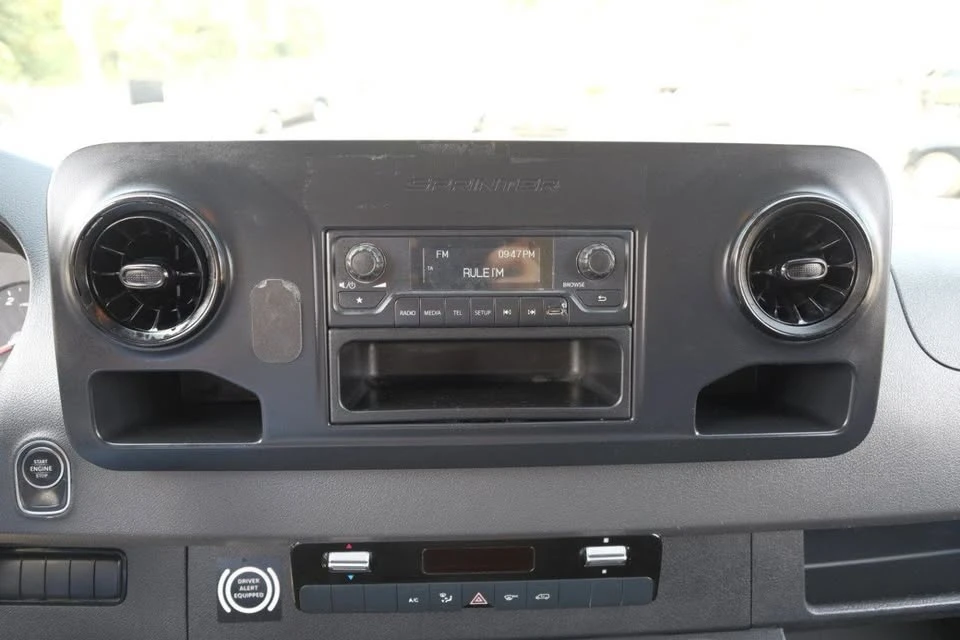 2019 Mercedes-Benz VS30 Sprinter - Image 15 of 20