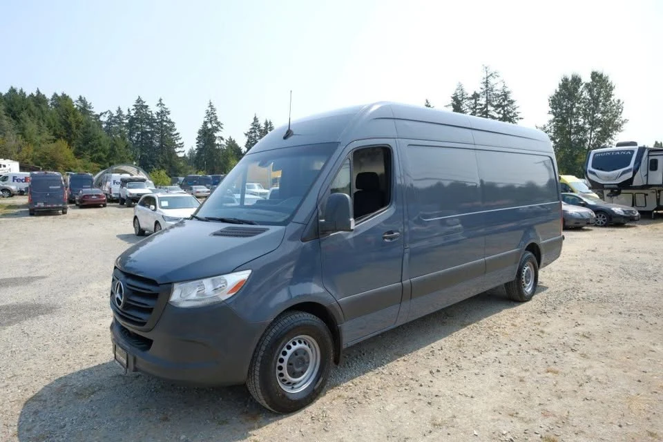 2019 Mercedes-Benz VS30 Sprinter - Image 3 of 19